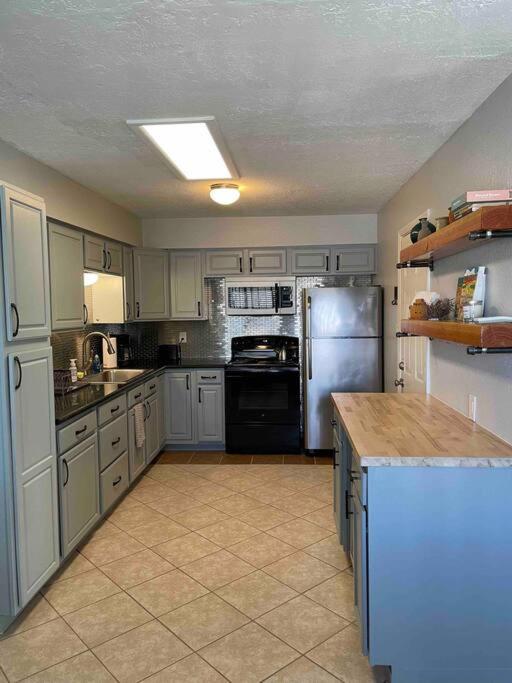 Comfy, Contemporary Quiet Retreat Vacation Home With Views Albuquerque Exterior foto